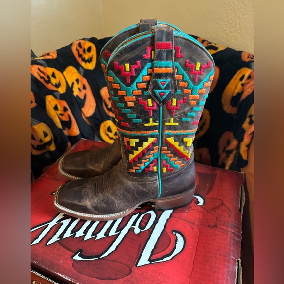 Johnny Ringo Leather Aztec Boots - Picture 5 of 6